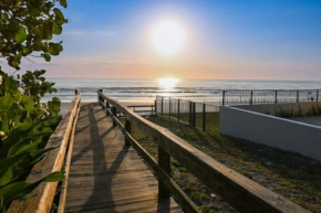 Gorgeous Beach Front Condo Near Flagler Ave - 701